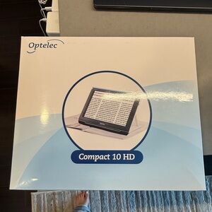 Compact 10 HD Electronic Magnifier - Black - LIKE NEW